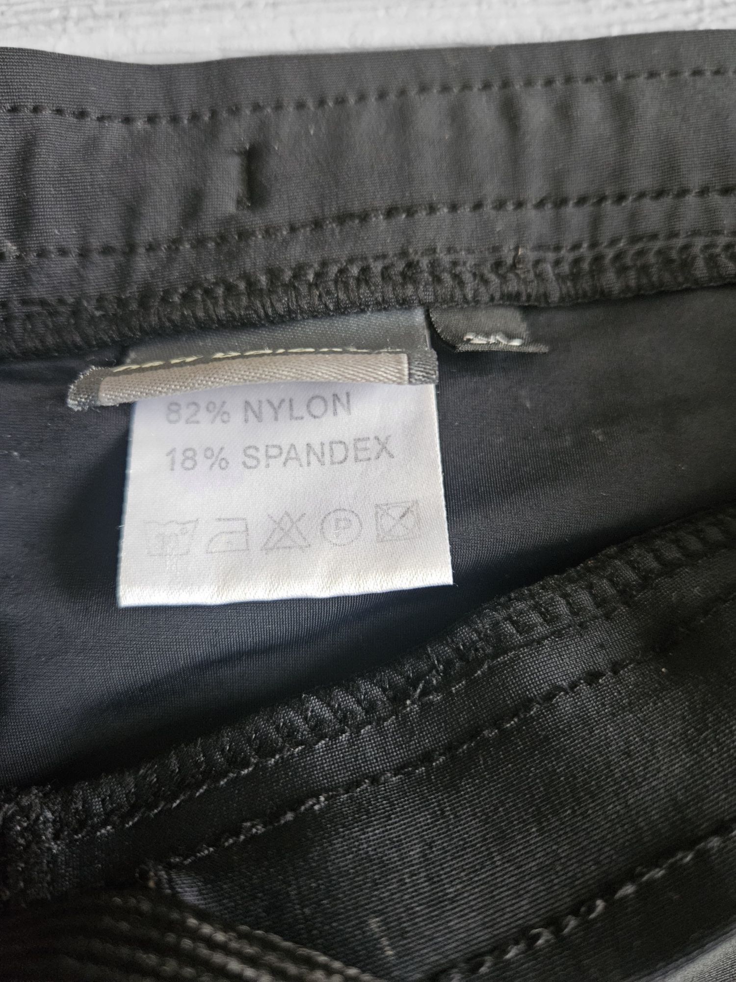 Krótkie spodenki szorty New Balance legginsy trening biegi rower 2XL