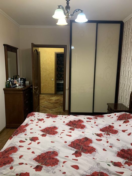 Сдам 2х квартиру Добровольского 104.