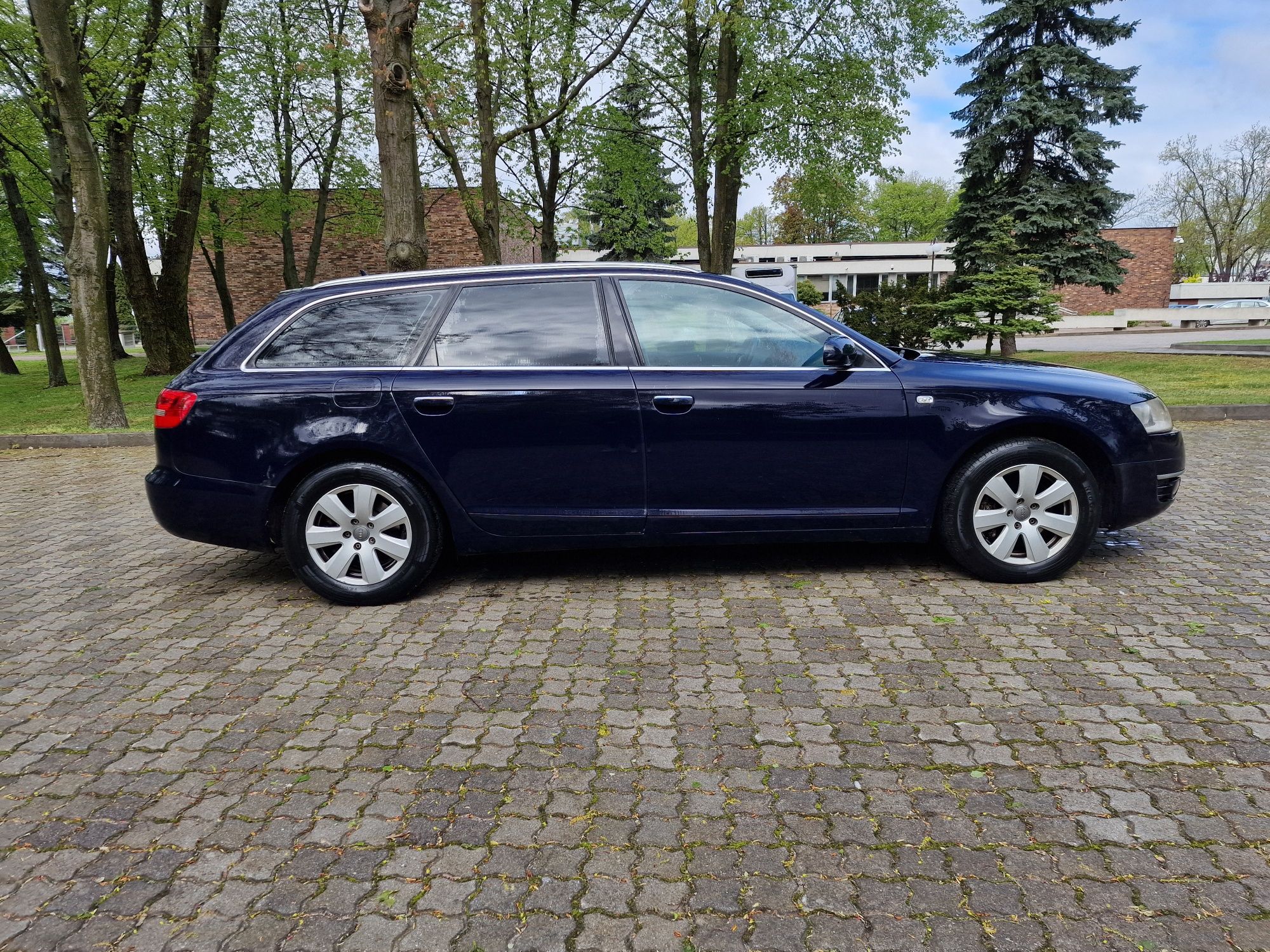 Audi A6 c6 2.7tdi v6 diesel manual granatowy środek!