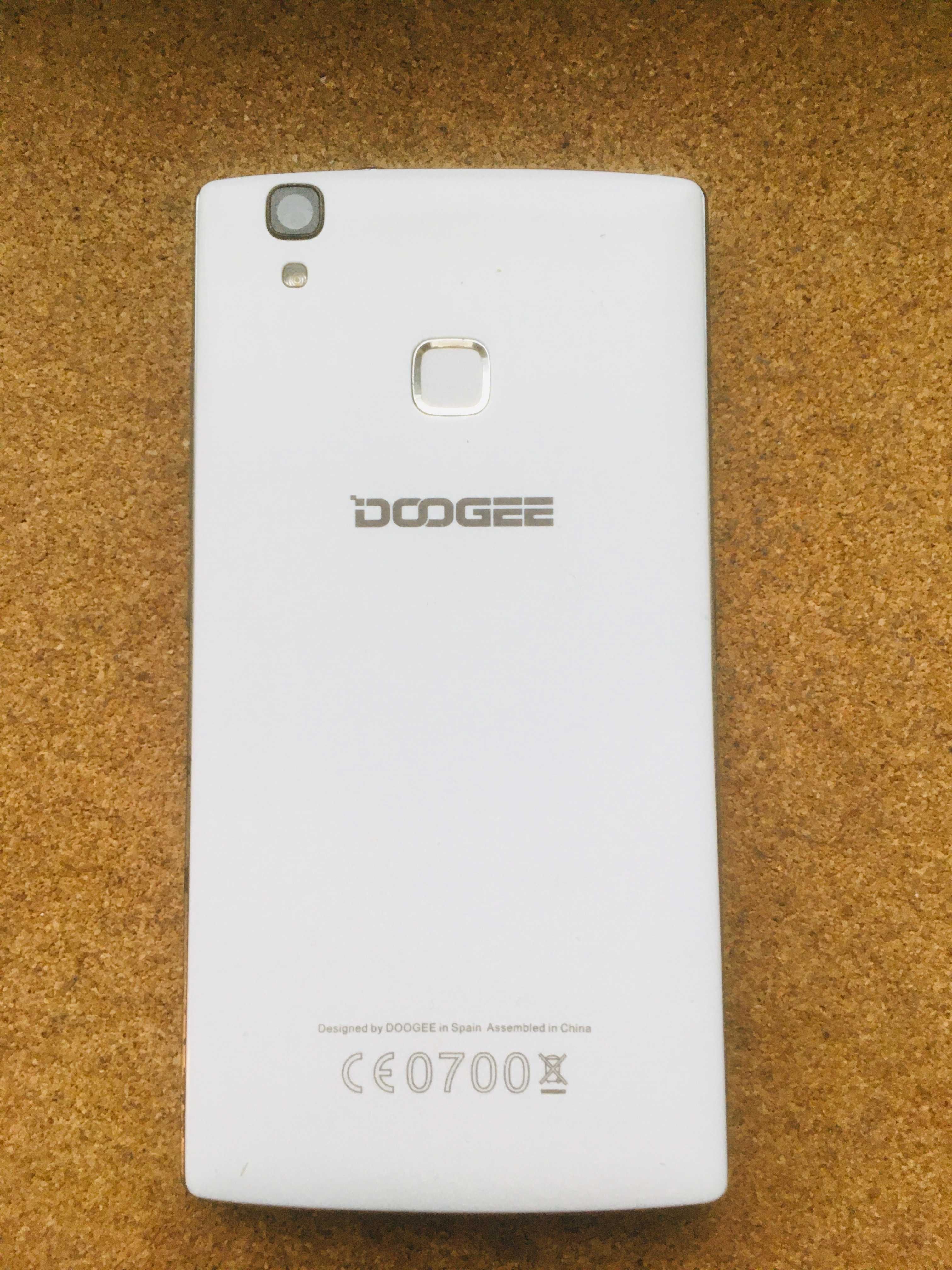 Doogee X5 Max. Целый экран. Белый, + дополнительная батарея