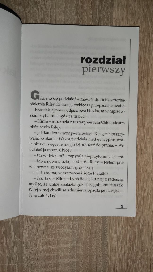 Książka młodzieżowa** Jak dwie krople wody grunt to gadanie Olsen