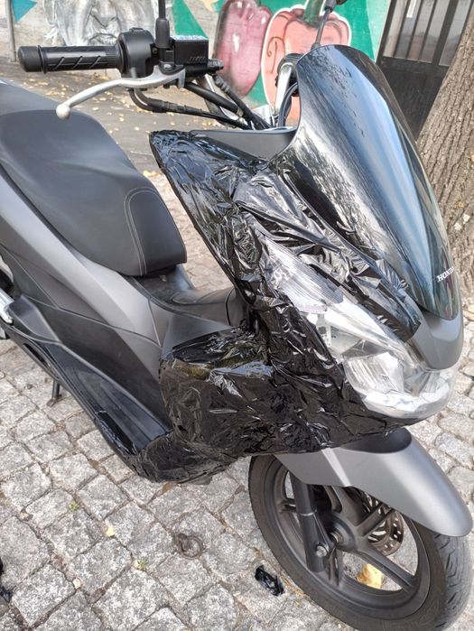Honda PCX (ler anúncio com atenção)