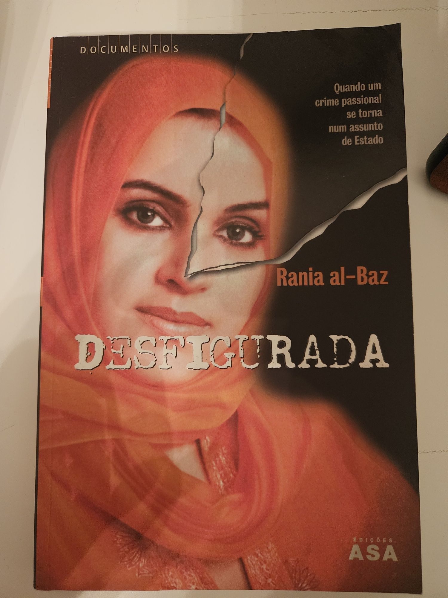 Livro : Desfigurada