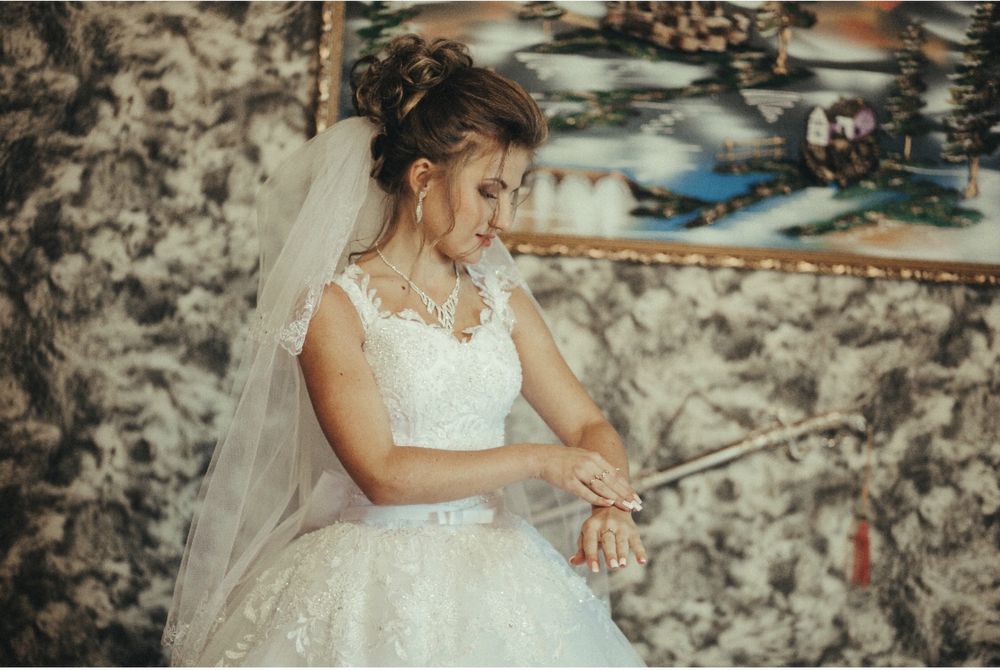 Продам / прокат весільне плаття (сукня)