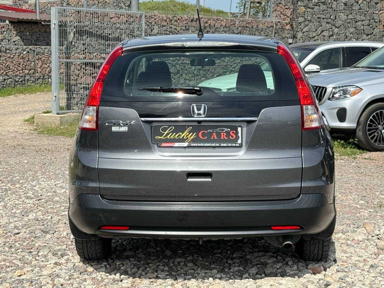 Авто Honda CR-V 2014