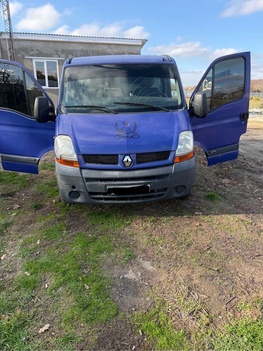 Продам бус, технічно справний, всі запитання по телефону