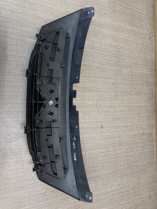 grill/atrapa citroen c3 lift kolor ezwc