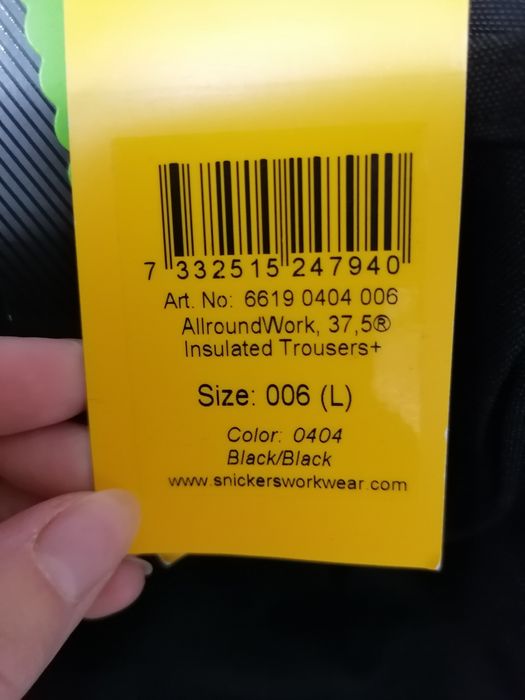 Nowe zimowe spodnie snickers workwear 6619 roz L mają wysoki stan