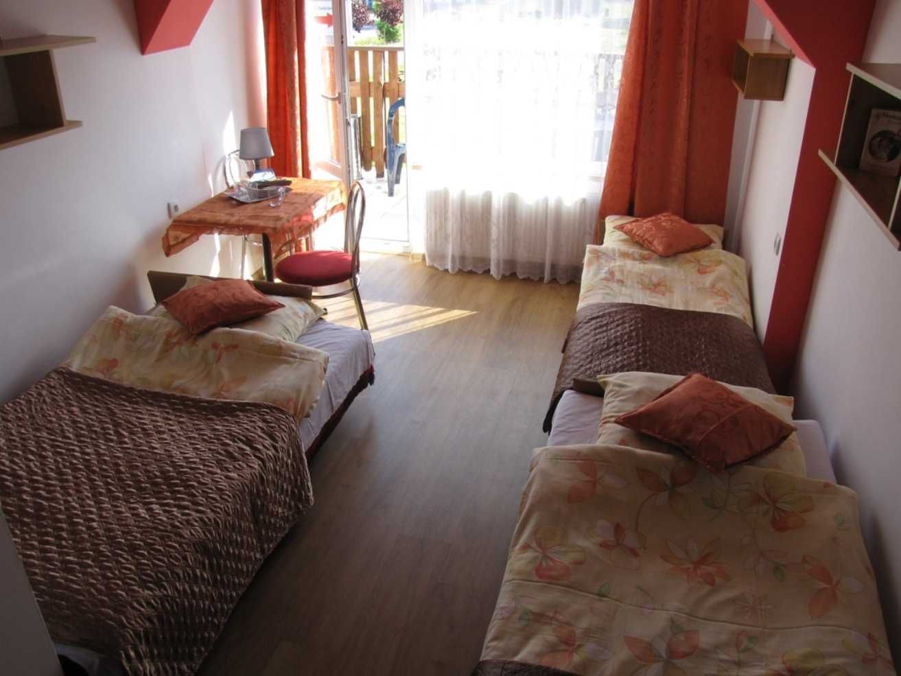Pokoje z łazienkami Łazy nad morzem -sauna , jacuzzi-relaks.