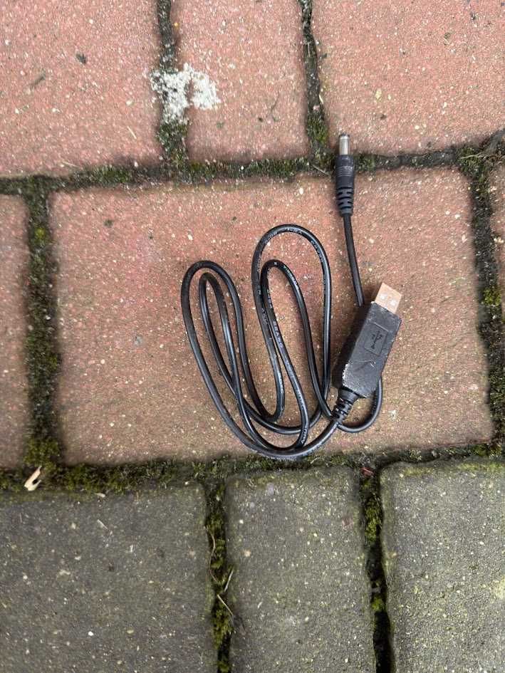 Pompka elektryczna CZK-3665 czarny mini sprężarka przewodowa