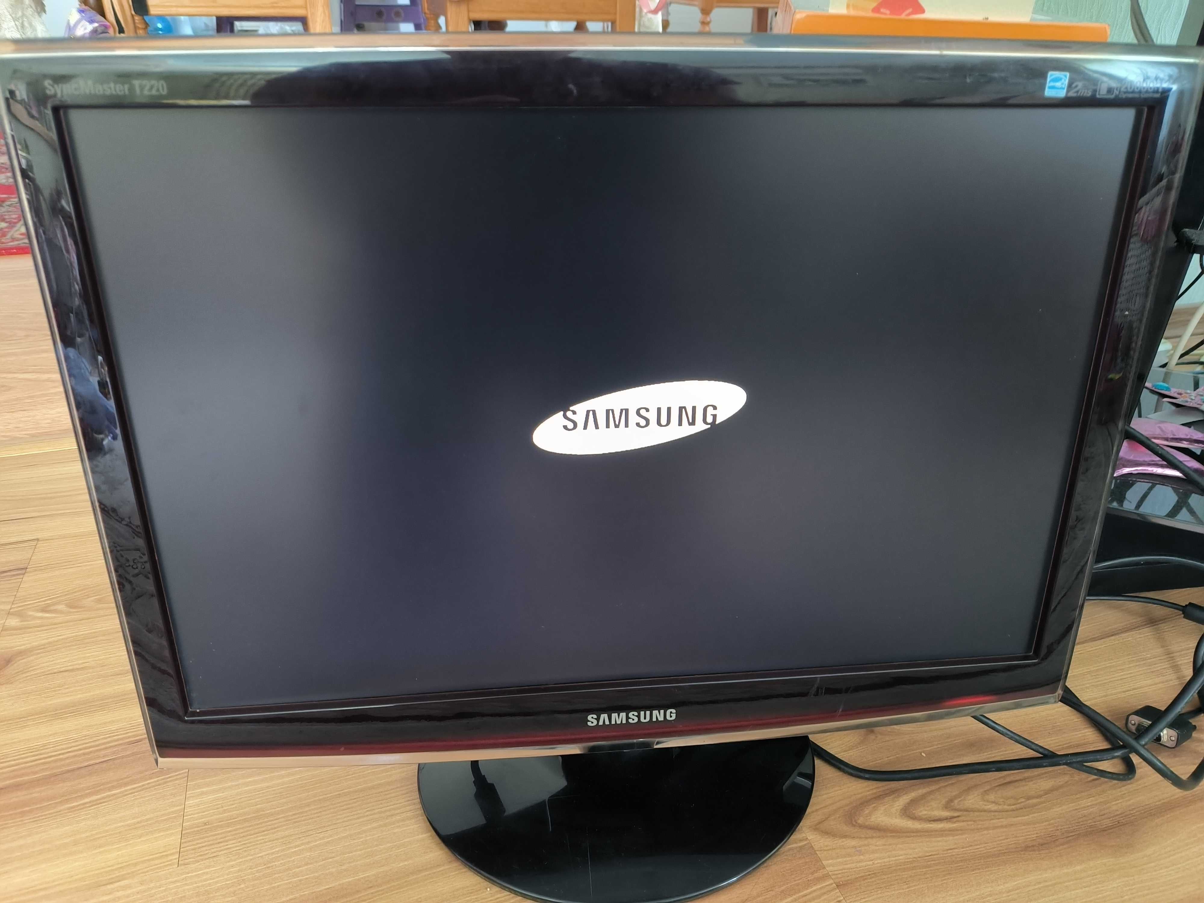 Монитор Samsung T220 , 22дюйма