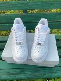 Nike Air Force 1 Low '07 White 40