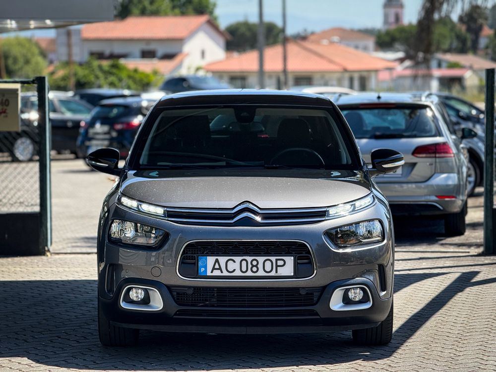 Citroën C4 Cactus 1.5 BlueHDI Automático desde 206€/mês