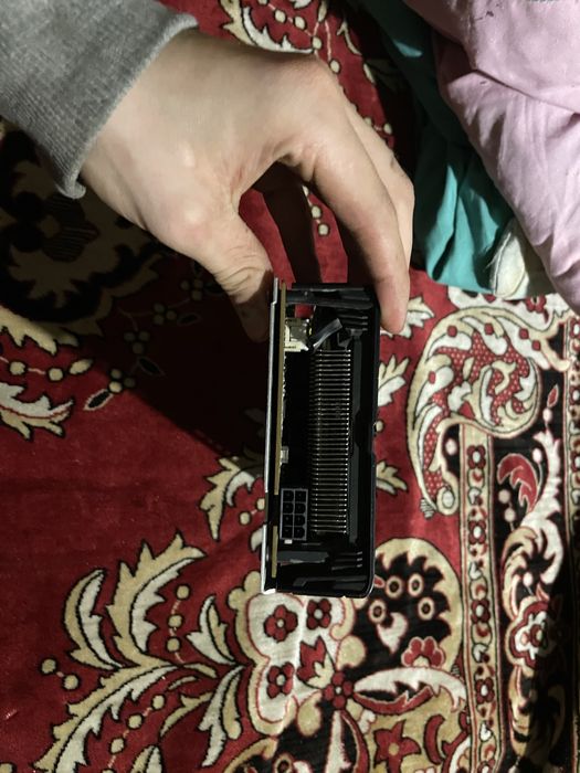 Продам відеокарту Rx 470 4g стан не відомий
