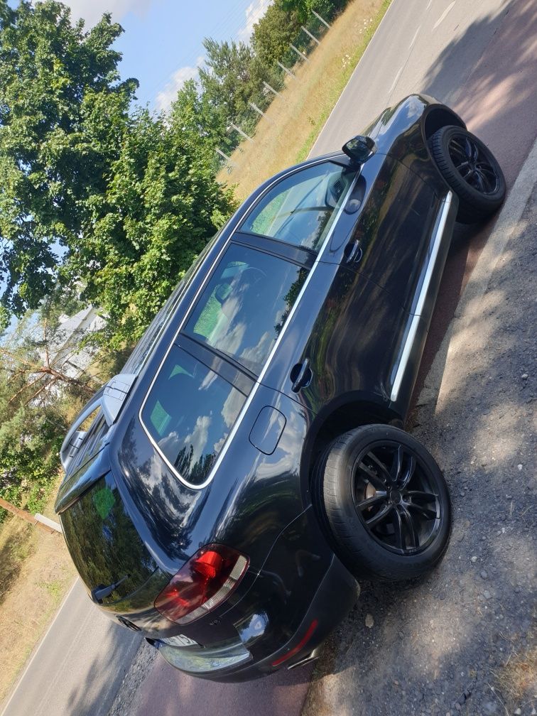 Volkswagen Touareg 4.2 v8 MPI z LPG hak 3500t.