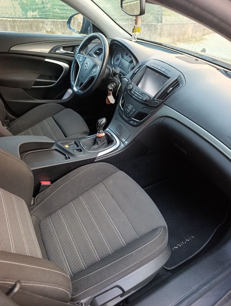 Vendo Opel Insignia 2.0 140cv