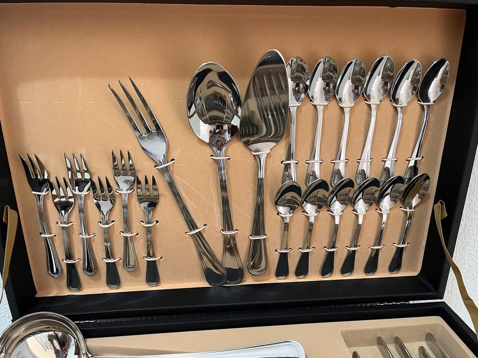 Faqueiro 130 peças Paris NOVO