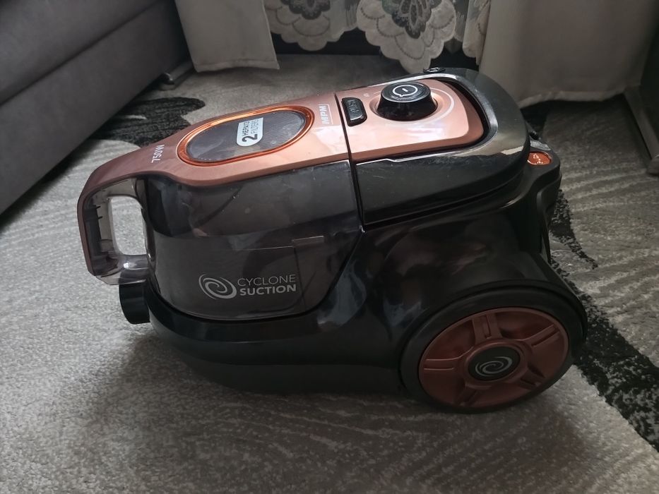 Пилосос Cyclone Suction