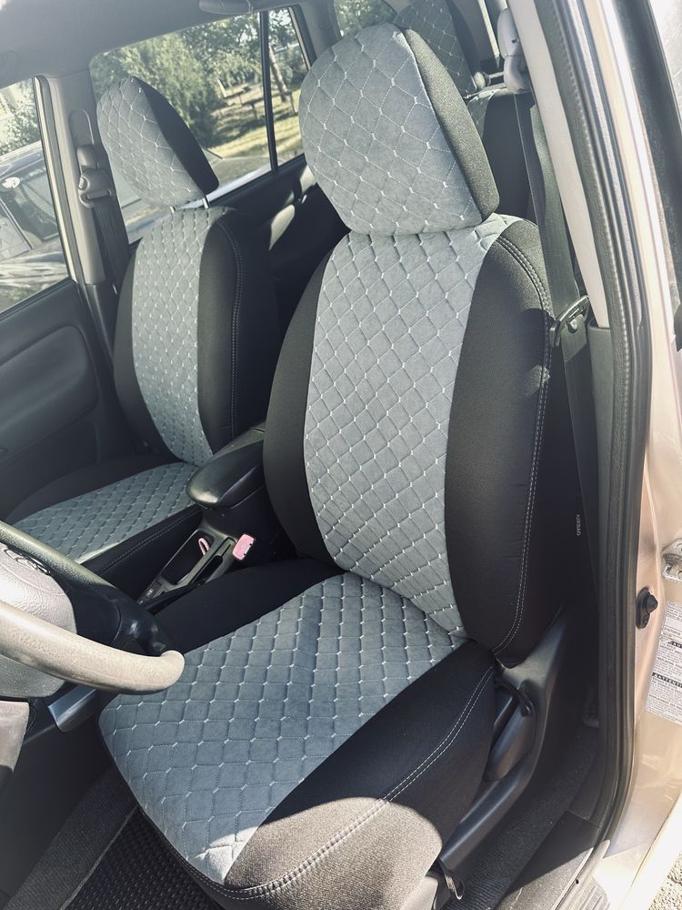 Чохли на сидіння Ford Mondeo/Focus/Fiesta/Transit/Kuga та інші