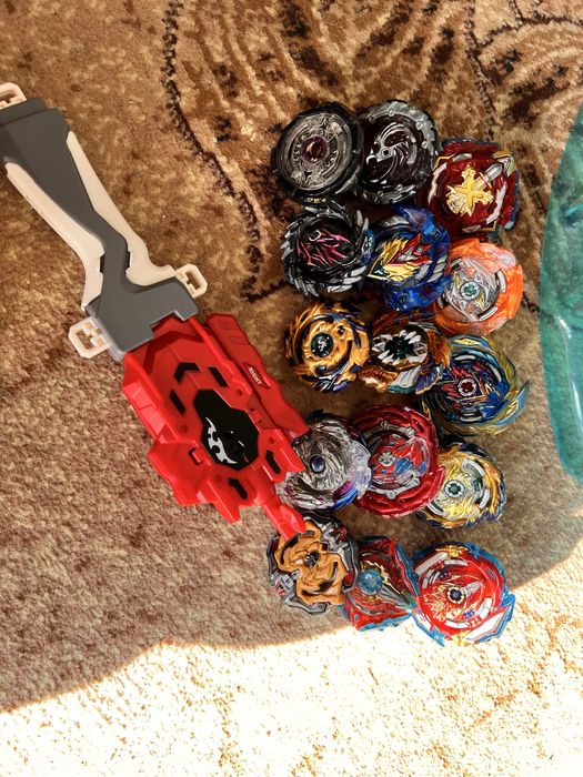 продам бейблейди