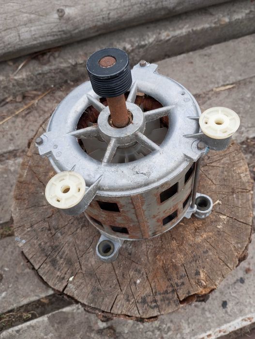 Електродвигун, мотор від пральної машини Bosch (Бош) WFD 1160, 220В