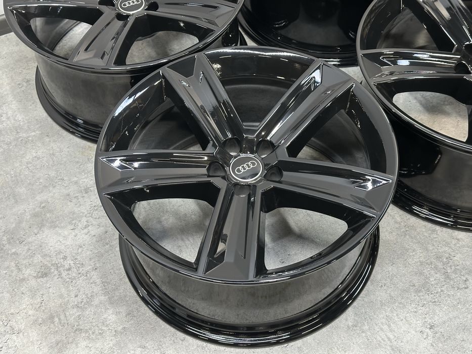 Оригінальні диски Audi Q8, Q7 5х112 R20 4M8601025C