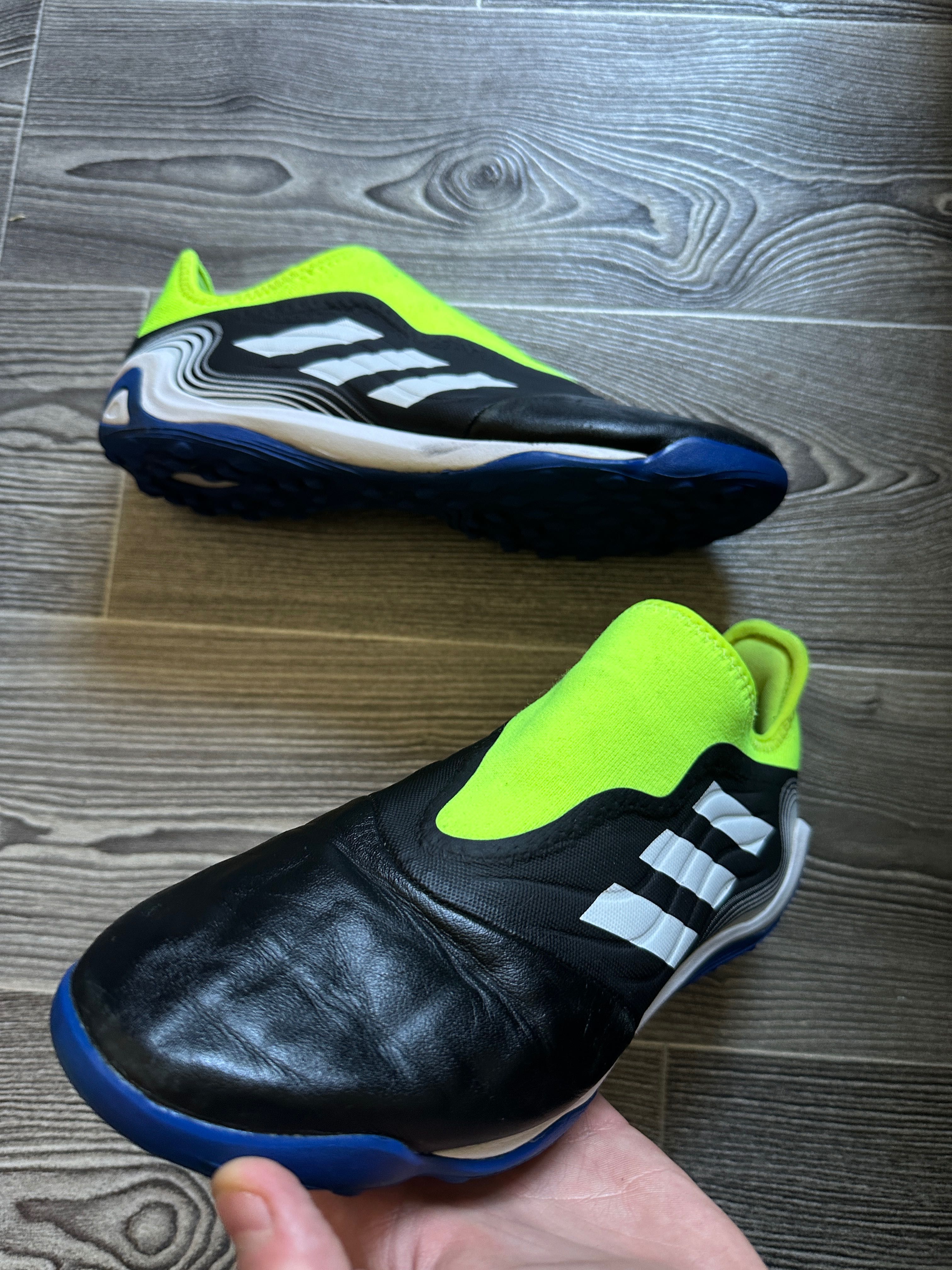 Сороконожки adidas Copa размер 43,5 стелька 27,5 см