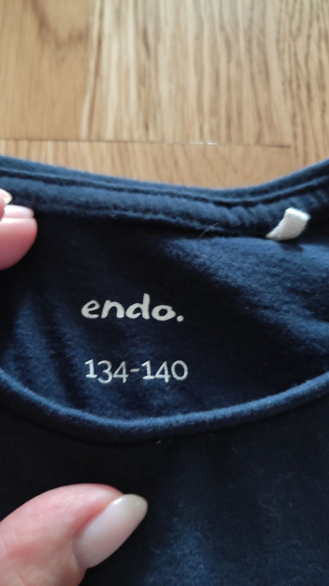 Jak nowa bluzka r. 134/140 Endo