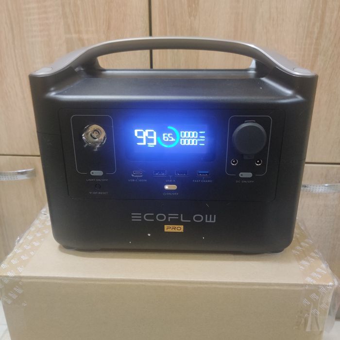 Зарядна станція Ecoflow river pro