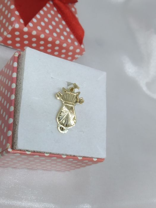 Złoty wisiorek Kotek, złoto próby 585