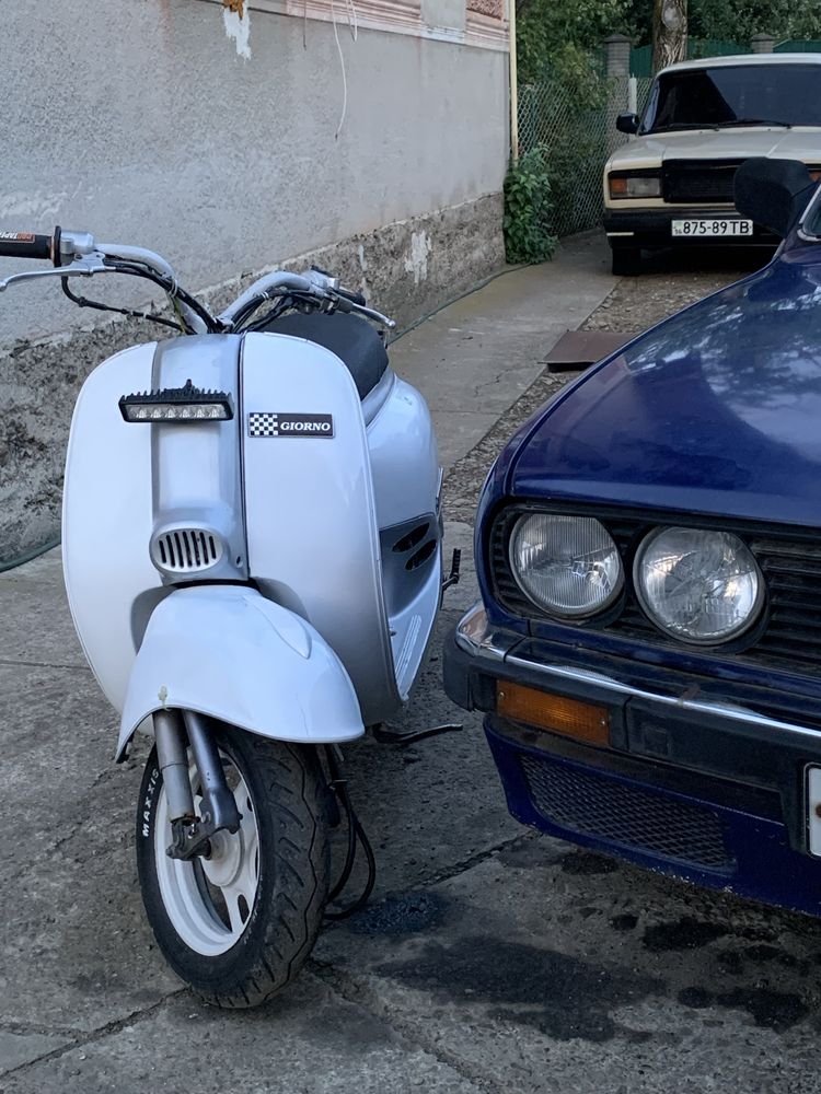 Скутер Honda af 24