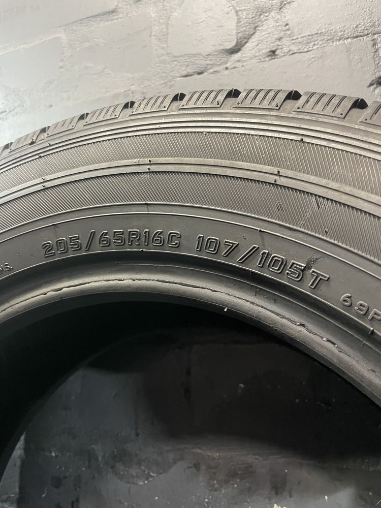 2шт 205/65 R16c Falken Eurowinter VAN01
