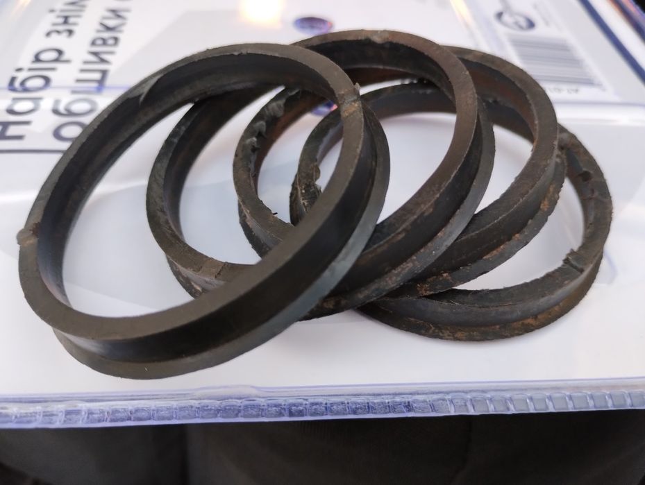 67,1 / 60,1 якісні центрувальні кільця проставки ЦО DIA перехідні адап