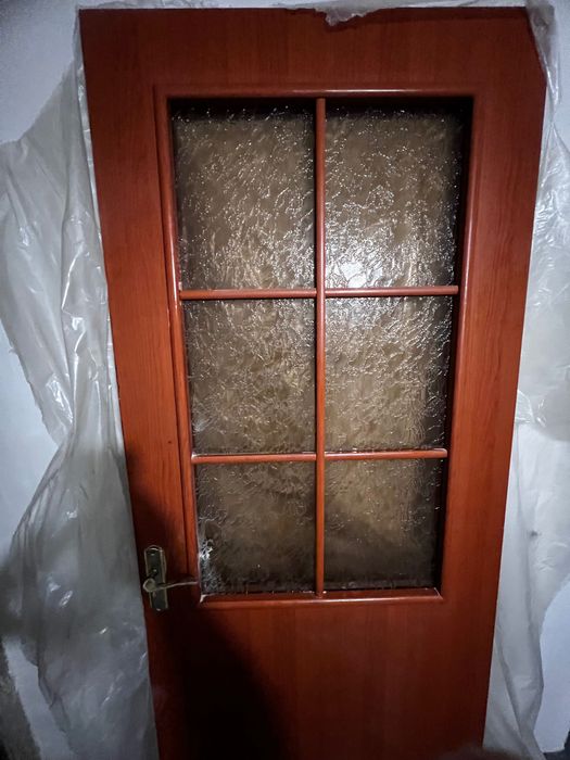 Продам міжкімнатні двері