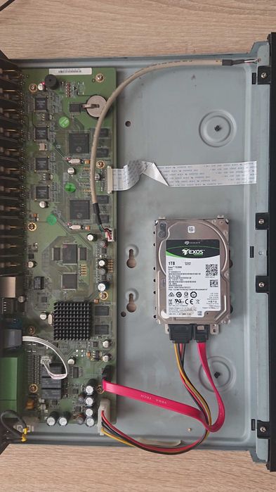 16 канальний аналоговий відеореєстратор Atis DVR16AE-A
