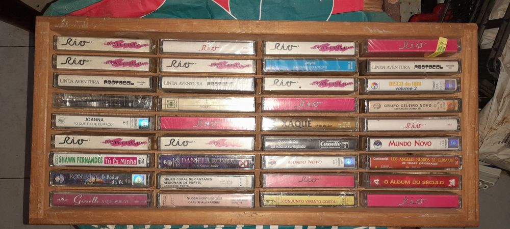 Cassetes K7,  musica portuguesa e estrangeira