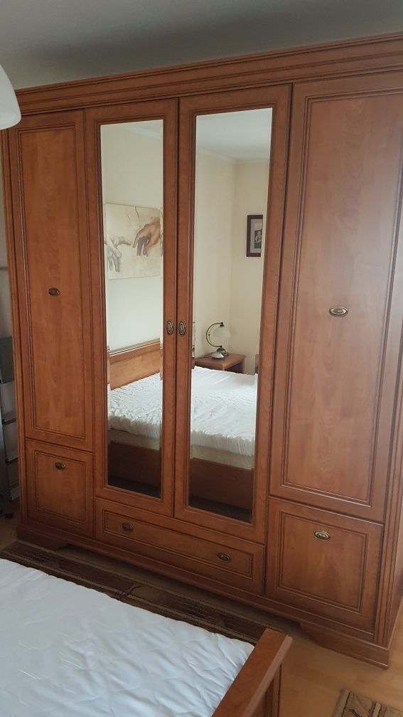 Zestaw mebli do sypialni