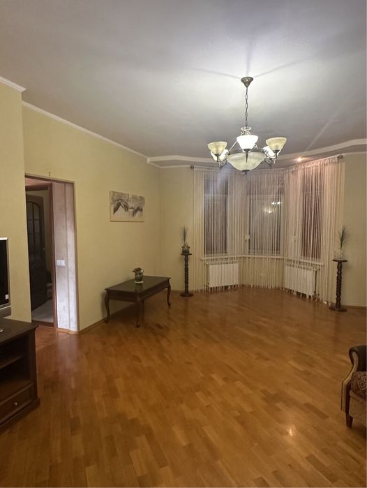 Продаж будинку в Вишгороді біля Київського моря з ремонтом