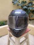 Capacete marca GIVI usado