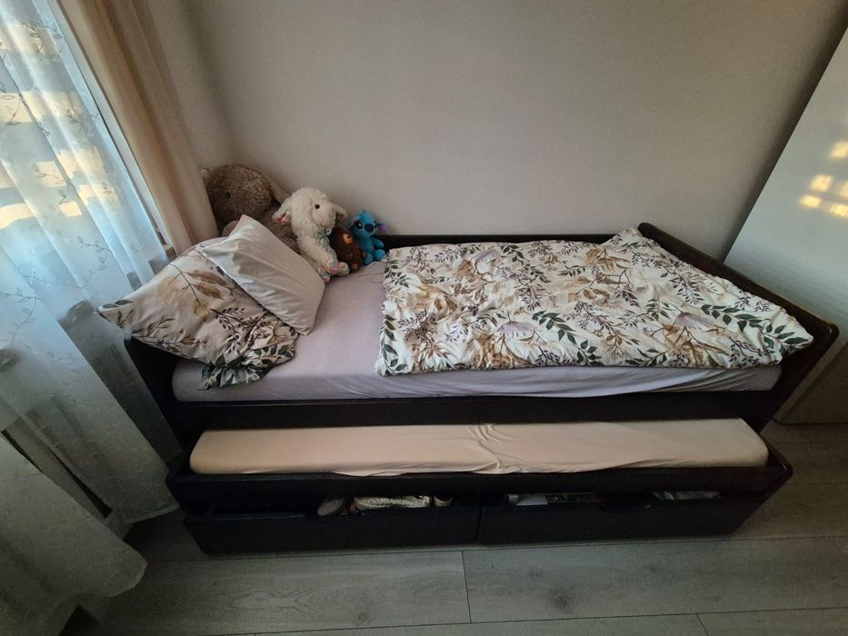 Łóżko podwójne z szufladami