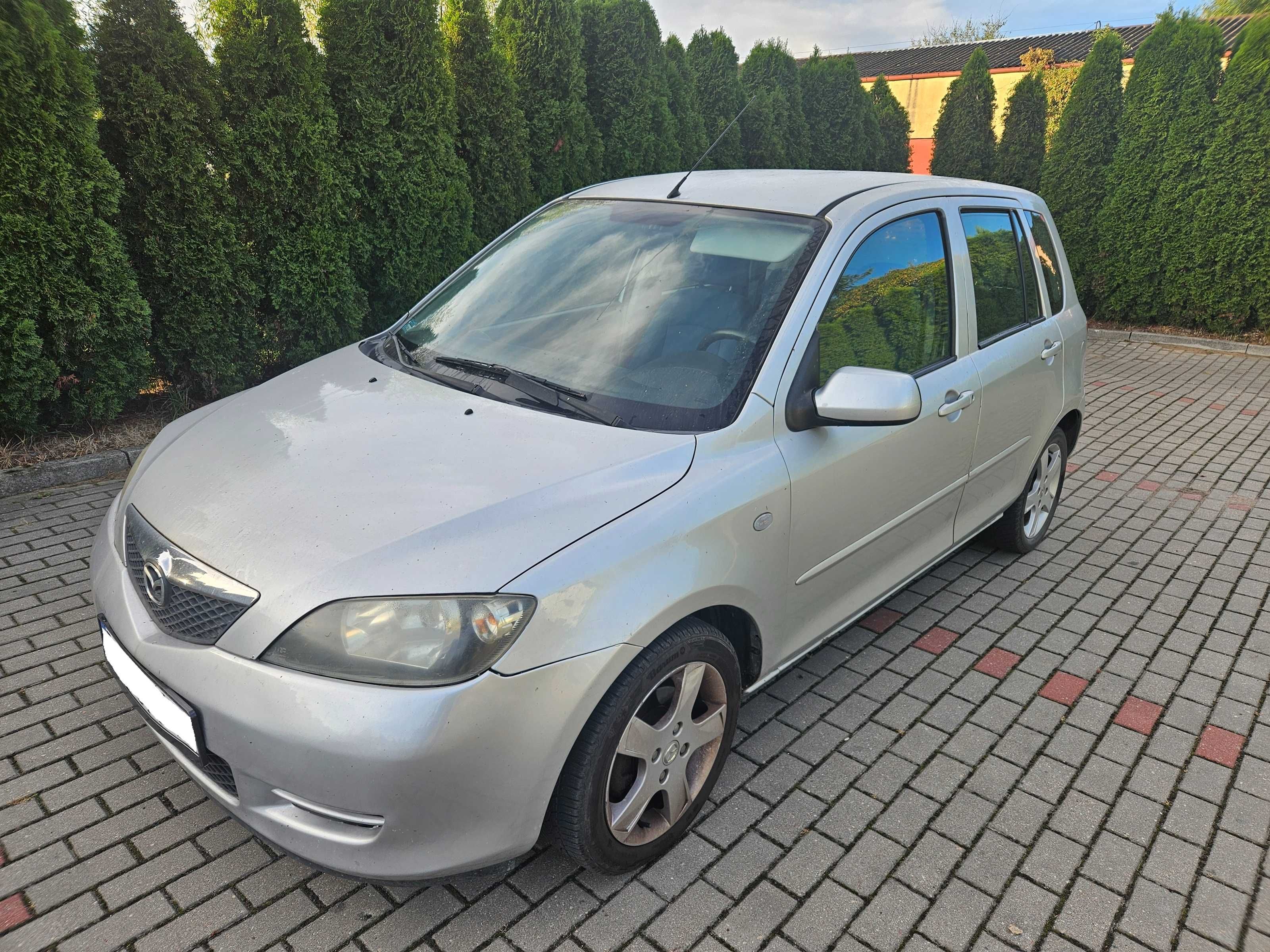 ** Mazda 2  1.4 2005r - Ładny stan **