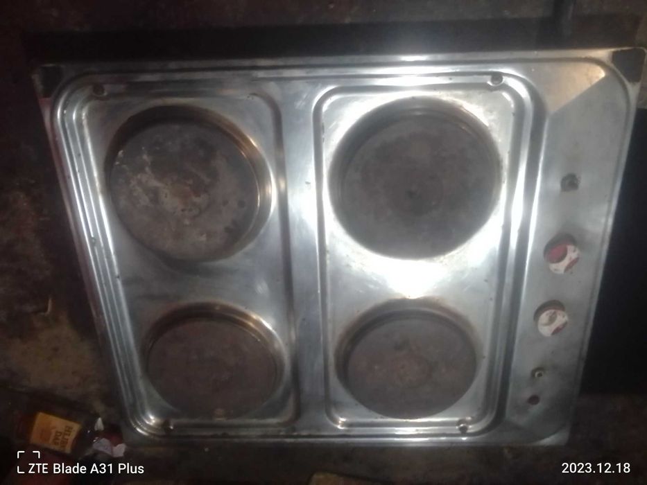 Варочна поверхня, електрична, 4 камфорки