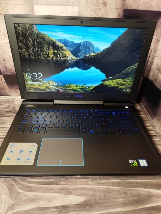 Dell G7 7588 15.6 FHD 1060 6 gb I7 8750H 16 ram 512 nvme EX bat