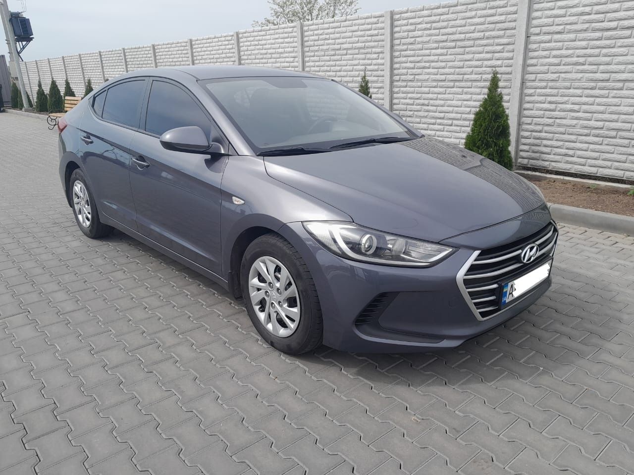 Продам Hyundai Elantra 1.6 ТОРГ !!!