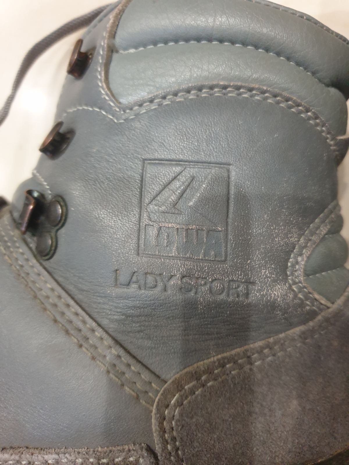 Трекинговые ботинки Lowa lady sport 38р.