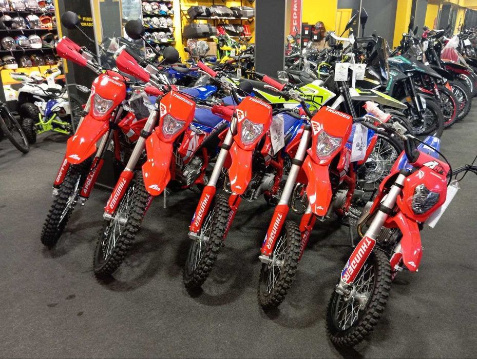 Мотоцикл Apollo Thunder 300