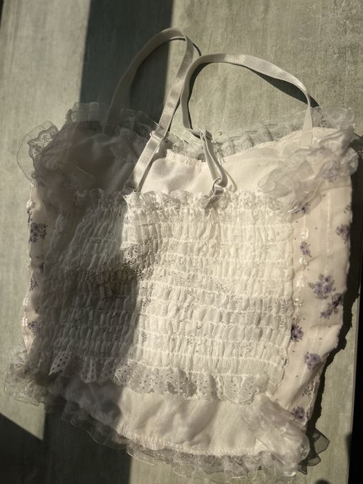 Топ з чашечками