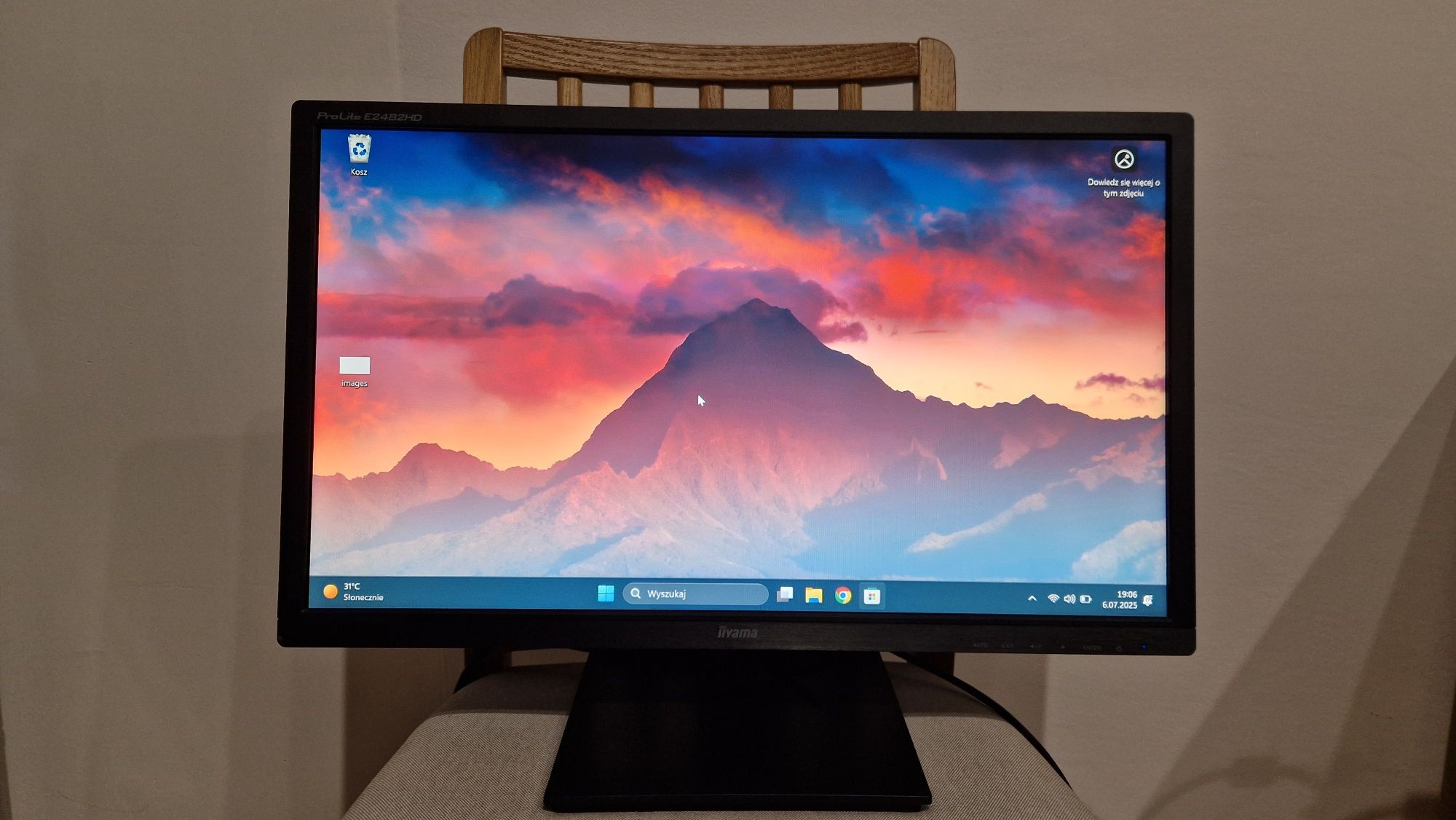 Monitor iiyama E2482HD