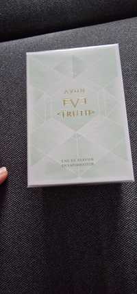 Woda perfumowana AVON Eve Truth