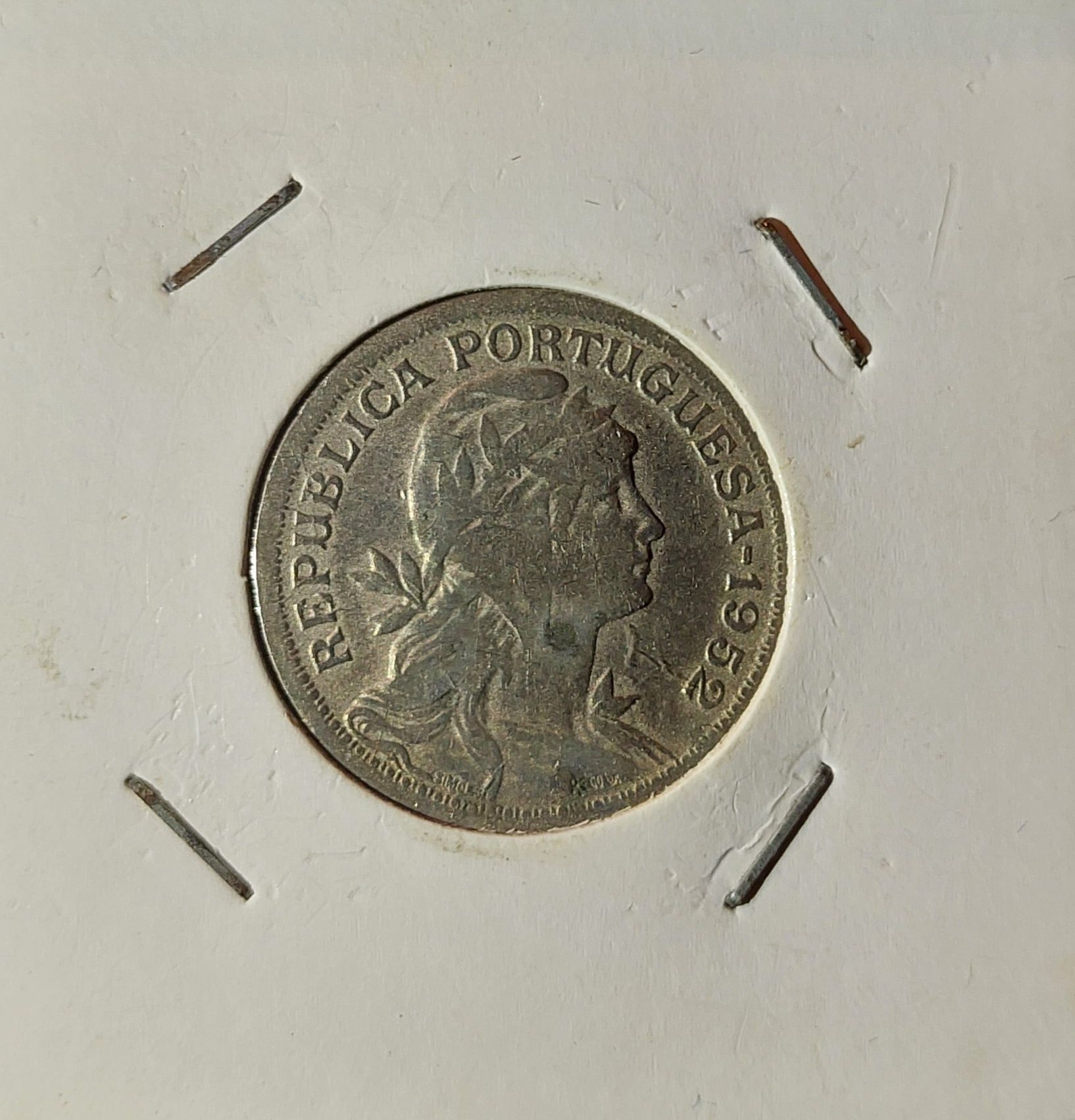 Moeda 50 centavos de 1952